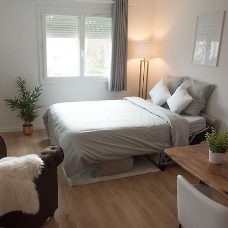 Au Rue De La Fleuriee Apartment Saint-Apollinaire  Екстериор снимка
