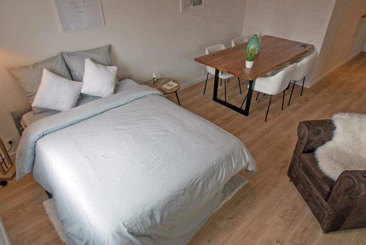 Au Rue De La Fleuriee Apartment Saint-Apollinaire  Екстериор снимка